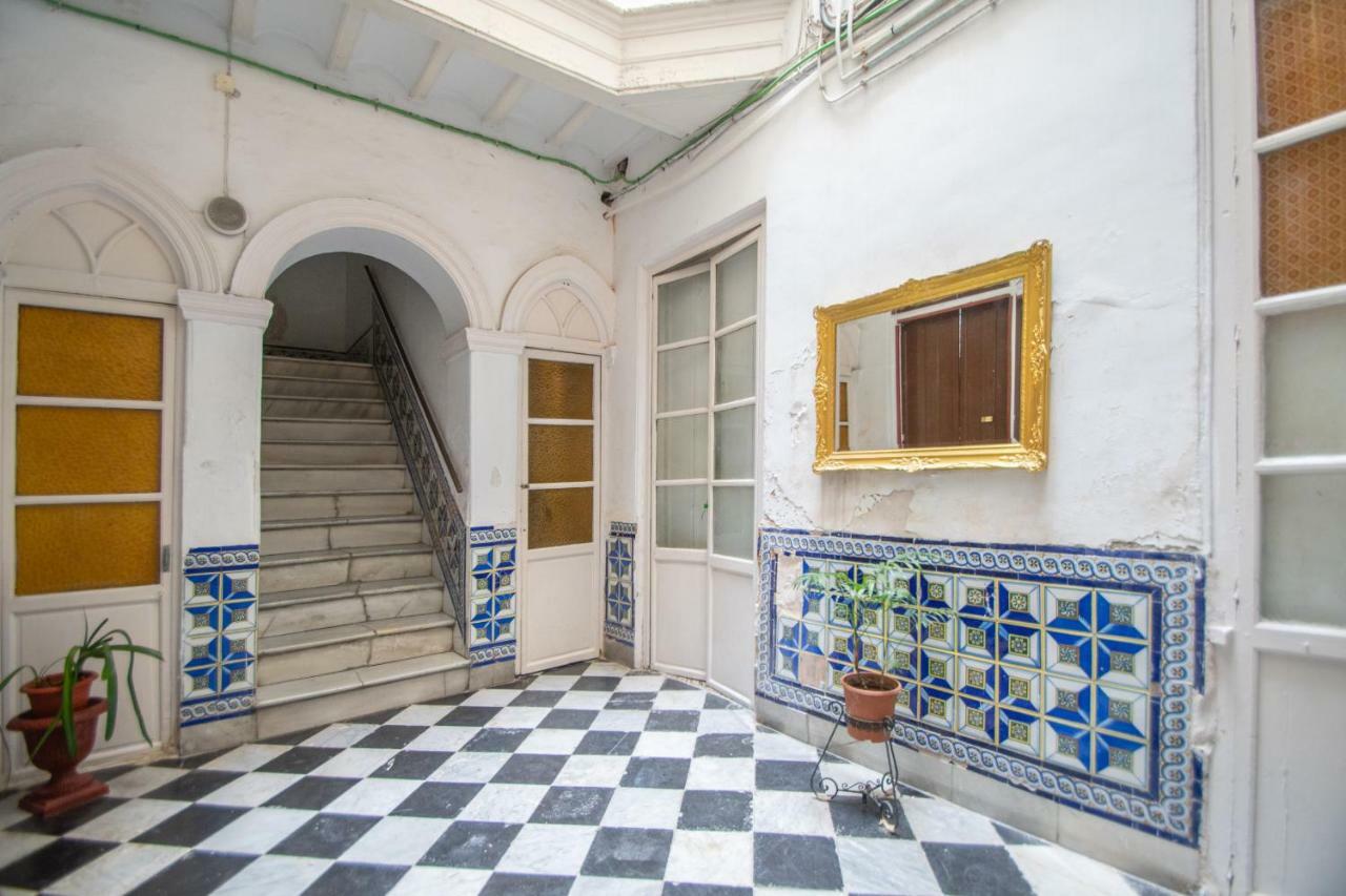 Apartamentos Las Musas De Cádiz Exteriér fotografie